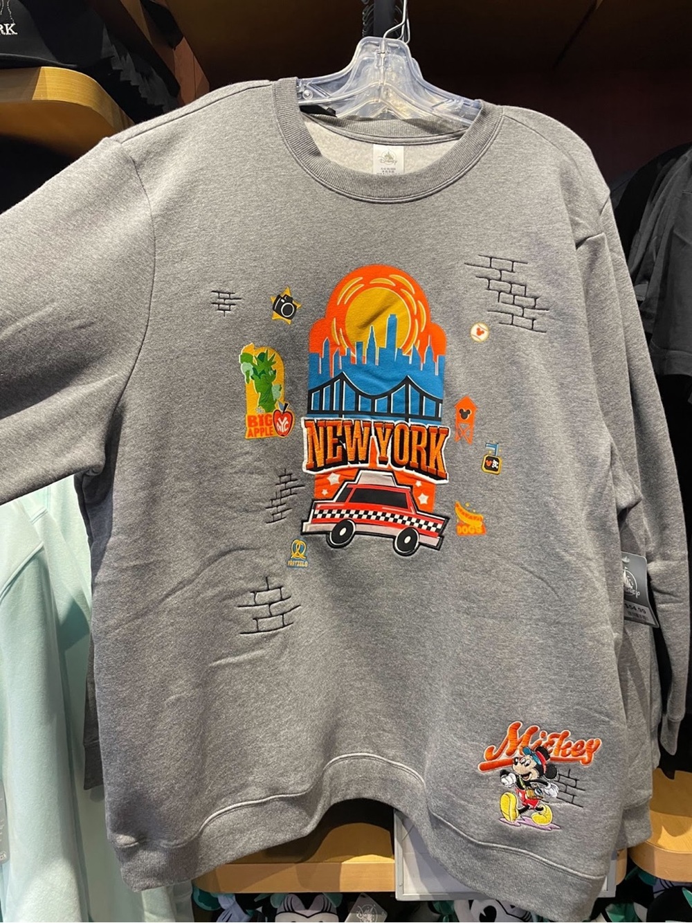 NWT DISNEY STORE NEW YORK EXCLUSIVE MIKEY CREWNECK